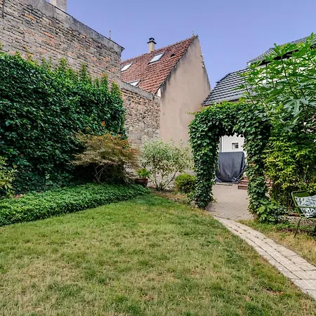 Cocon Au Fond Du Jardin Souffelweyersheim